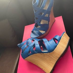 These are sexy for a night out or just hanging with the girls.